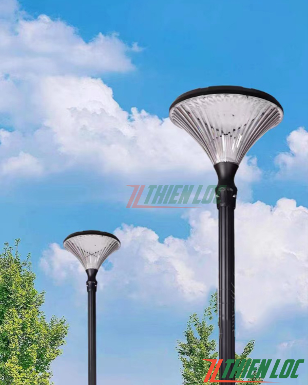 Cột đèn sân vườn năng lượng mặt trời CNL06
