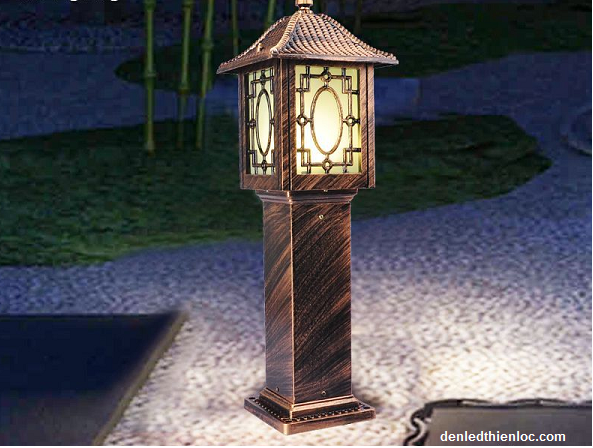 Mẫu đèn sân vườn đẹp với trang trí bắt mắt nhất